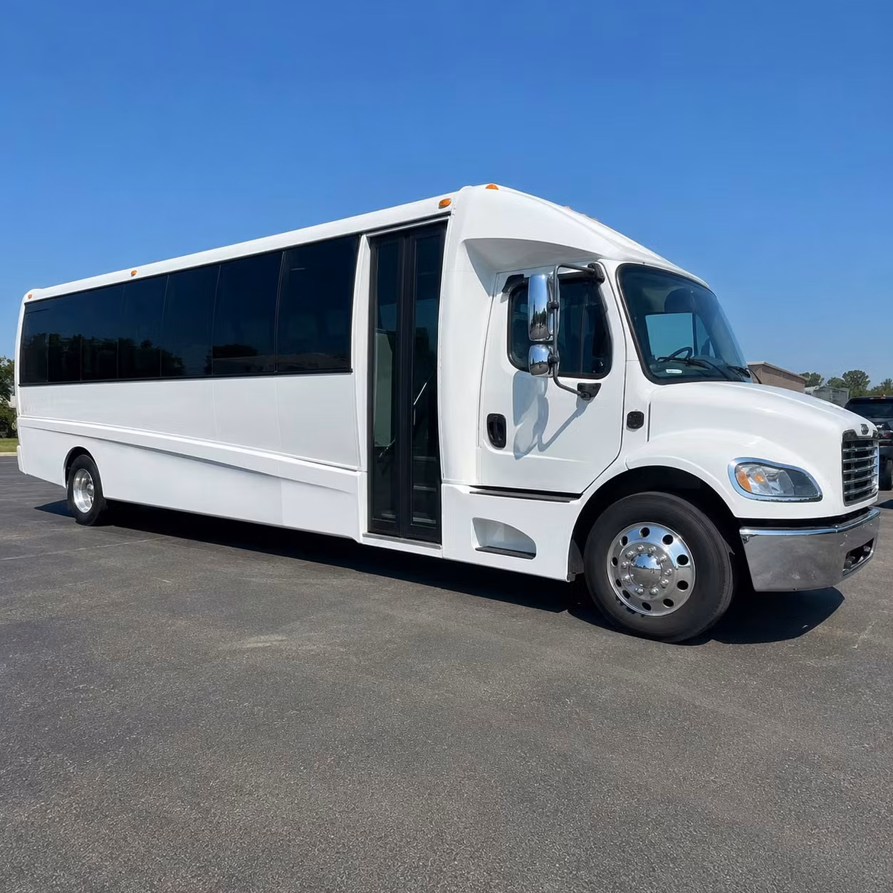 18 passenger minibus